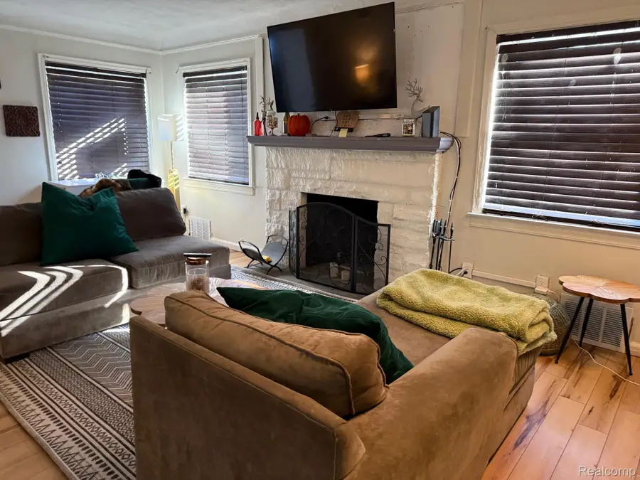 23050 Norfolk Street, Detroit, MI 48219 - #3