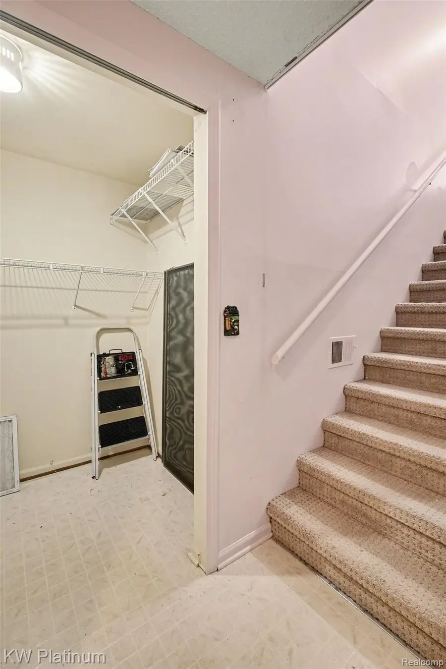 1034 Country Club Drive, Saint Clair Shores, MI 48082 - #3