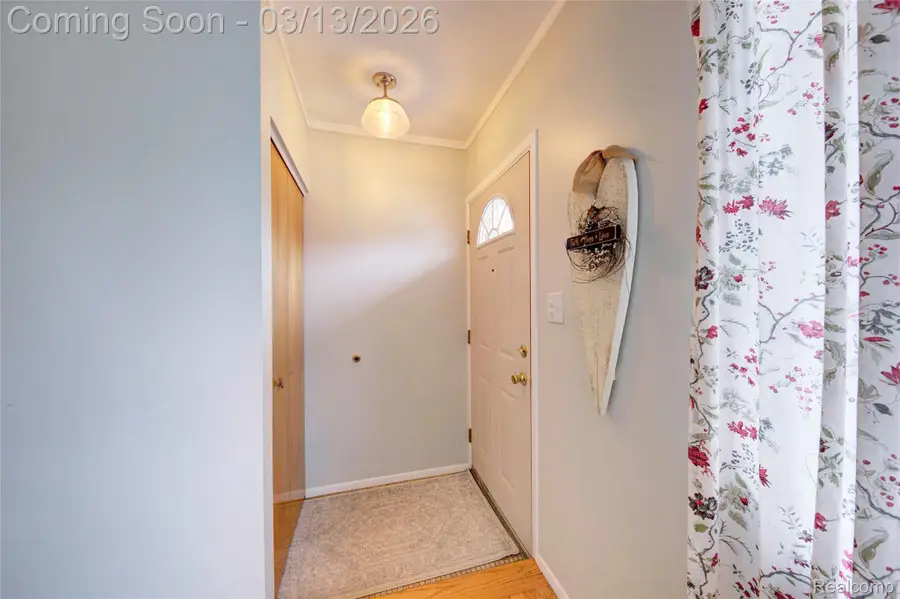 31906 Cambridge Street, Garden City, MI 48135 - #3