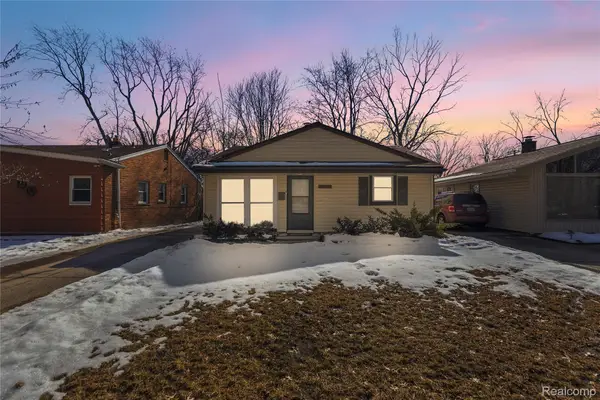 25037 Hopkins Street, DearbornHeights, MI 48125