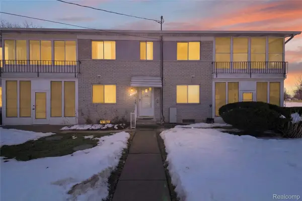 5959 Alan Drive #50, Brighton, MI 48116