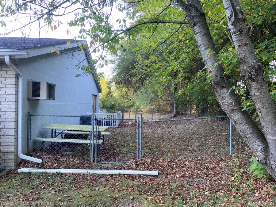 1284 Turrill Road, Lapeer, MI 48446 - #3