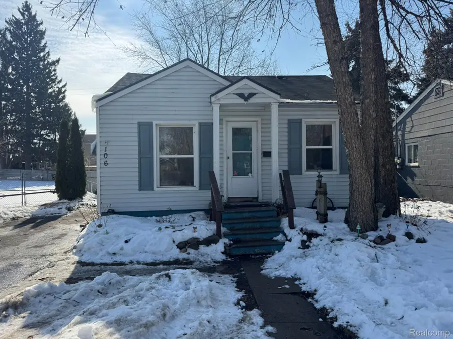 106 E Rutgers Avenue, Pontiac, MI 48340 - #2