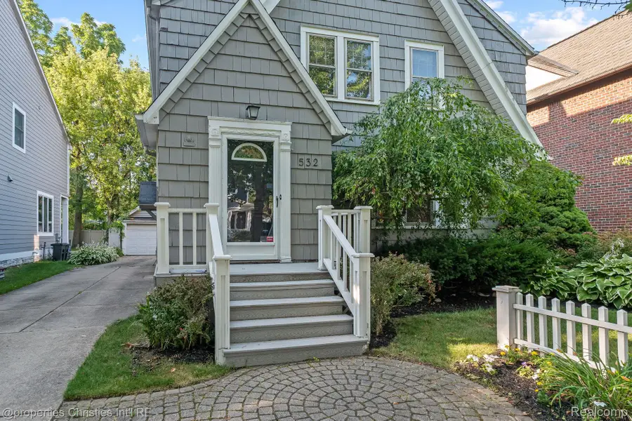 532 Wallace Street, Birmingham, MI 48009 - #3