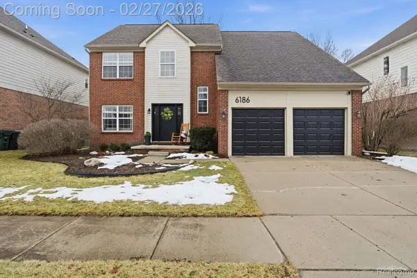 6186 Cheshire Park Drive, Clarkston, MI 48346
