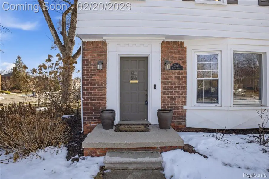 2307 Lloyd Avenue, Royal Oak, MI 48073 - #2