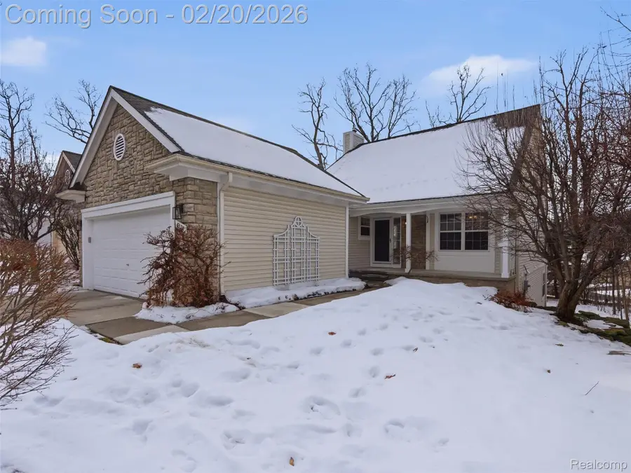 6573 Summit Ridge Court, Clarkston, MI 48346 - #2