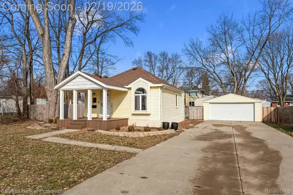 1023 E 13 Mile Road, RoyalOak, MI 48073