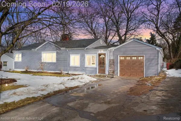 245 Perry Street, LakeOrion, MI 48362