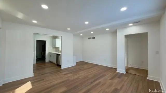 5634 Arcola Avenue, Garden City, MI 48135 - #3