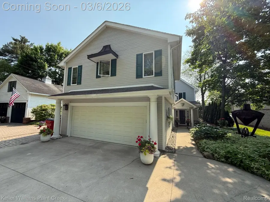 6847 Alden Drive, West Bloomfield, MI 48324 - #2