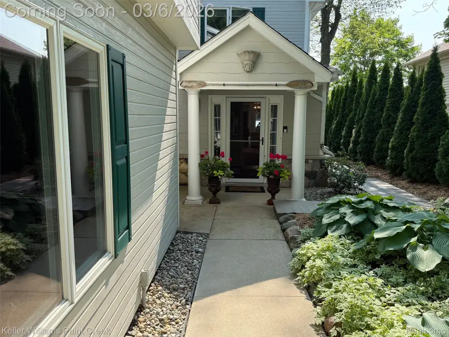 6847 Alden Drive, West Bloomfield, MI 48324 - #3