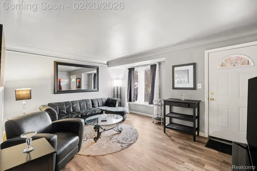 2006 W Mcclellan Street, Flint, MI 48504 - #3