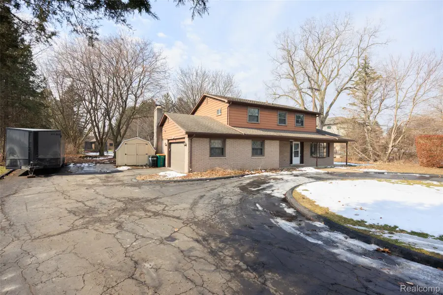 11808 Harbor Lane, Belleville, MI 48111 - #3