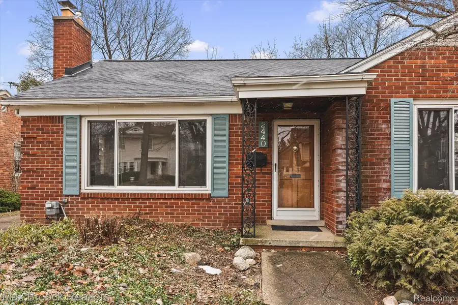 2440 Ferncliff Avenue, Royal Oak, MI 48073 - #3