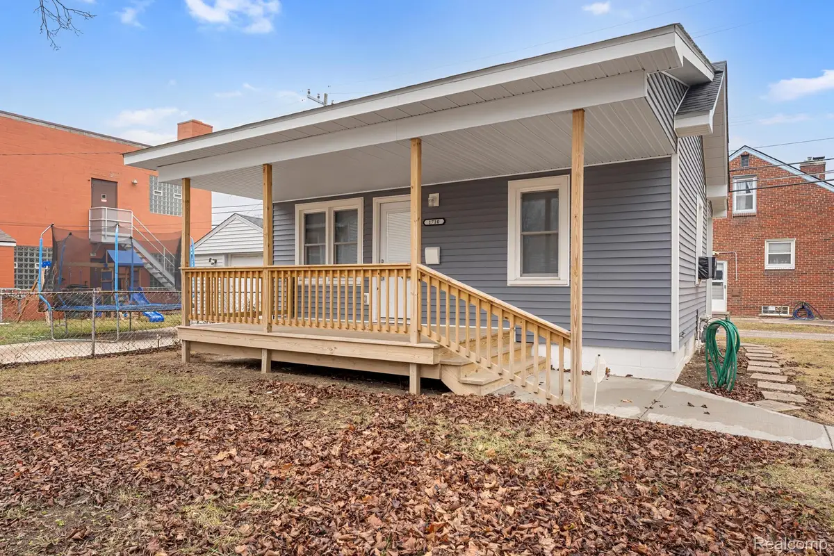 1710 Fort Park Boulevard, Lincoln Park, MI 48146 - #1