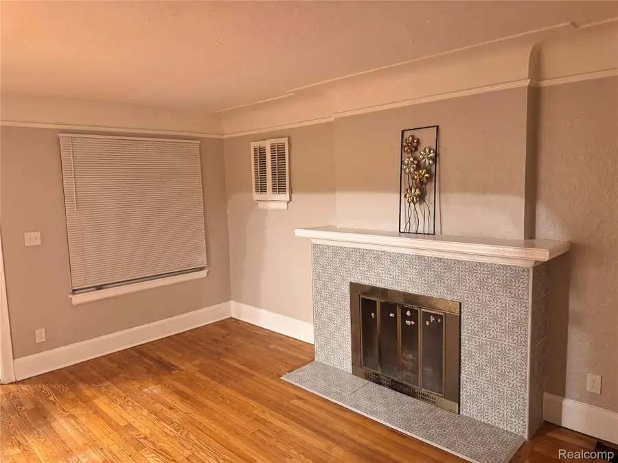 16574 Ward Street, Detroit, MI 48235 - #2