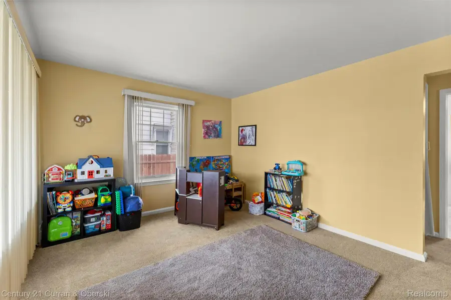 3427 23rd Street, Wyandotte, MI 48192 - #2