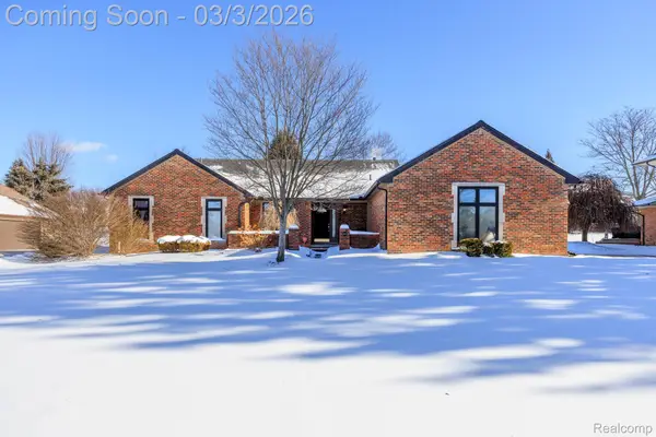 1096 Prosper Drive, Troy, MI 48098