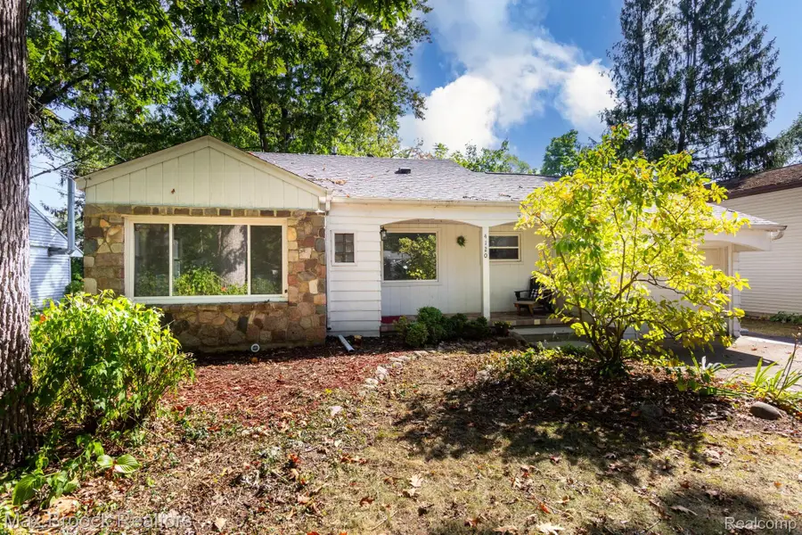 4120 Lotus Drive, Waterford, MI 48329 - #2