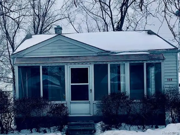 184 W Strathmore Avenue, Pontiac, MI 48340