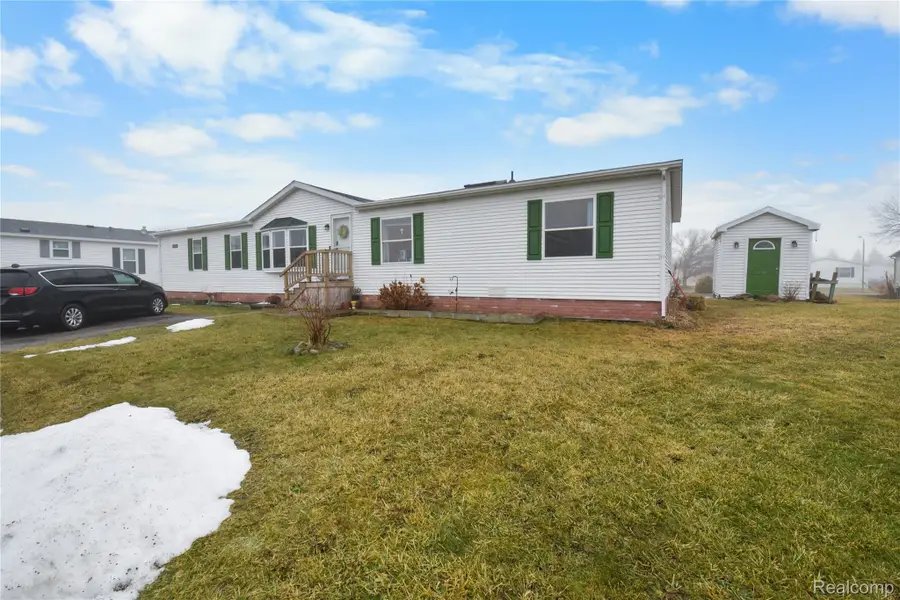 2330 Charter Oak Court, Newport, MI 48166 - #2