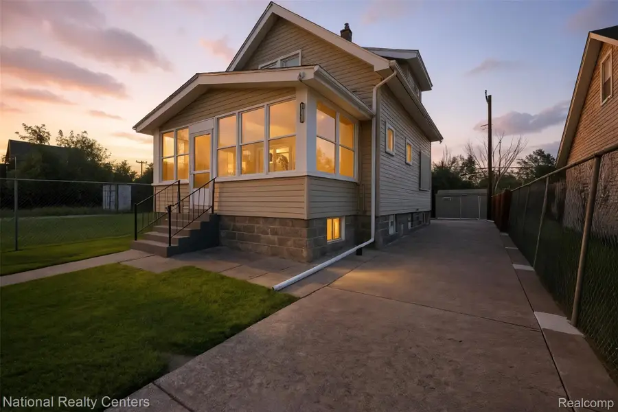 1041 Adeline Street, Detroit, MI 48203 - #2