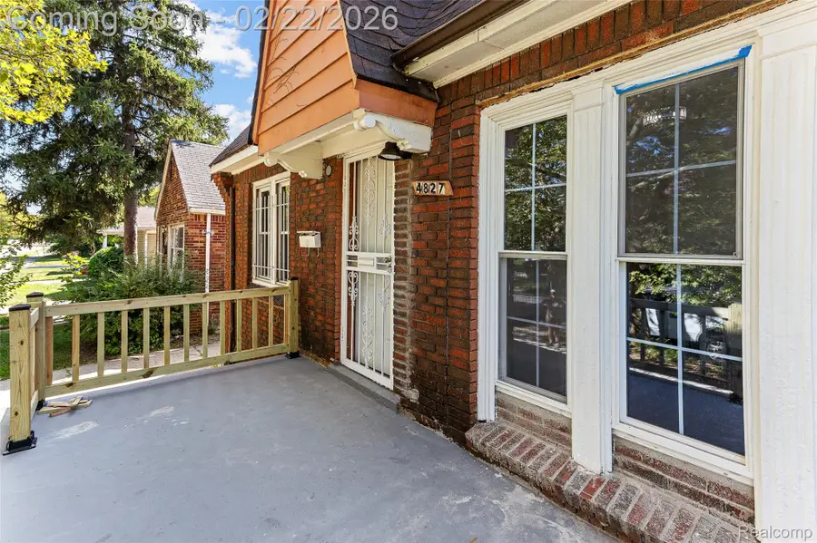 4827 Gray Street, Detroit, MI 48215 - #2