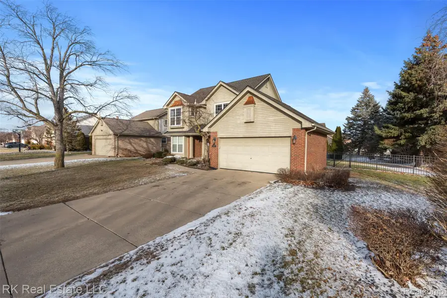 34444 Heartsworth Lane, Sterling Heights, MI 48312 - #3