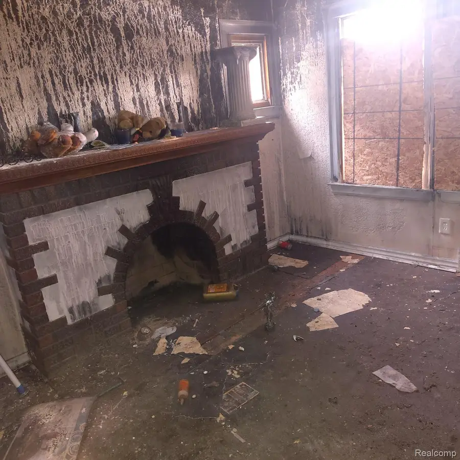 15371 Asbury Park, Detroit, MI 48227 - #3