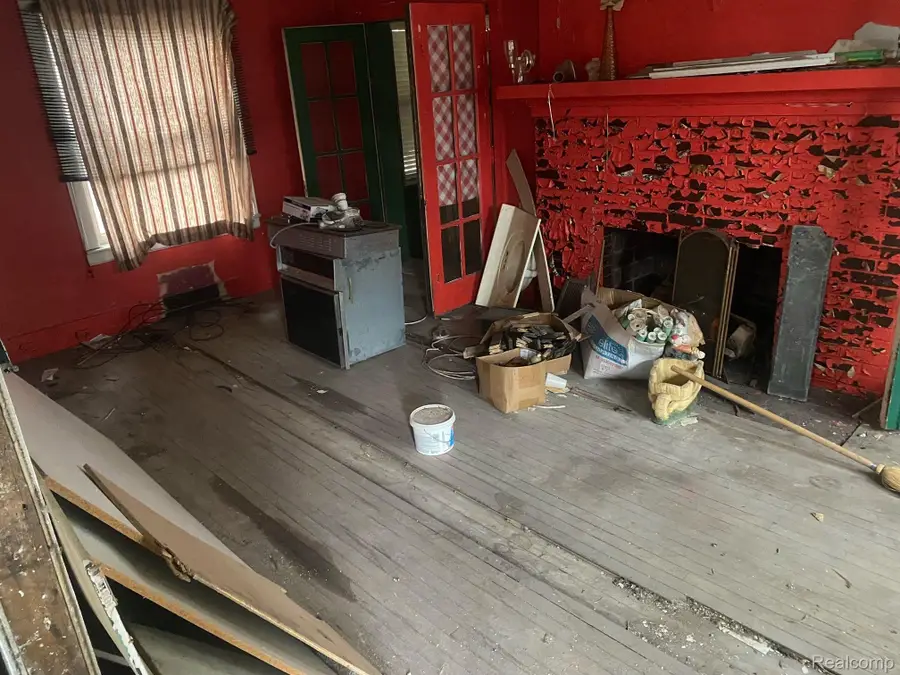 540 E Boston Boulevard, Detroit, MI 48202 - #2