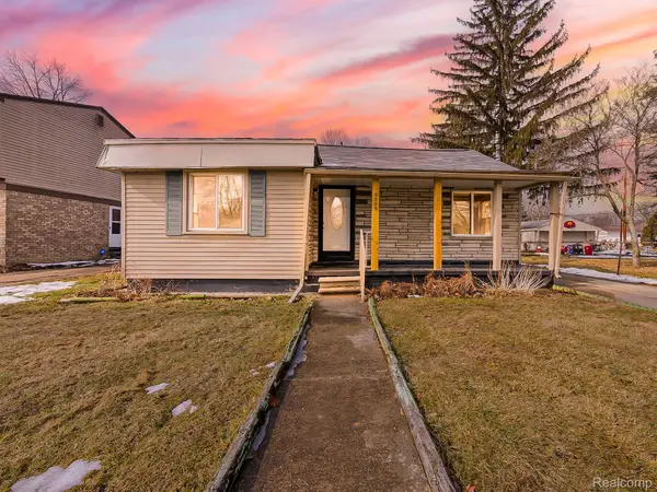 9005 Deering Street, Livonia, MI 48150