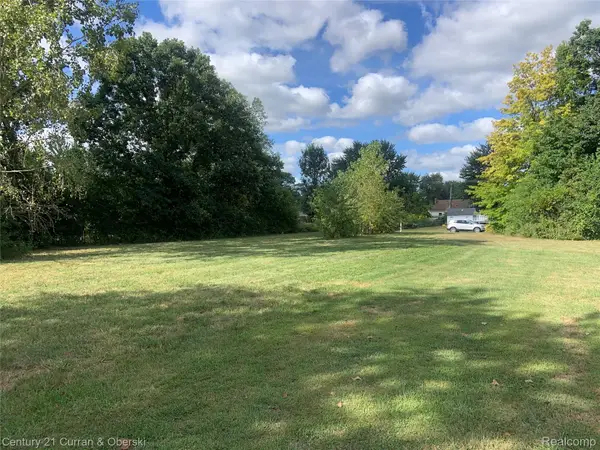 0 Fordline, Southgate, MI 48195