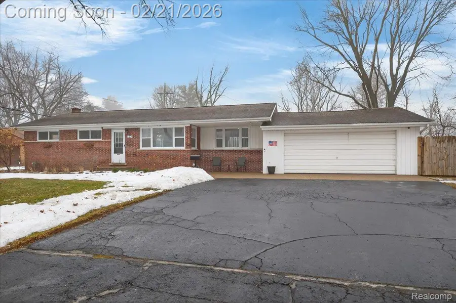 6521 Northview Drive, Clarkston, MI 48346 - #2