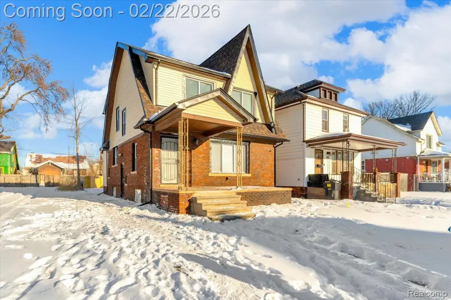 3232 Montgomery Avenue, Detroit, MI 48206 - #3