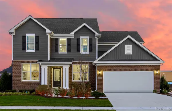 51434 Nature Trail Drive, Macomb, MI 48042