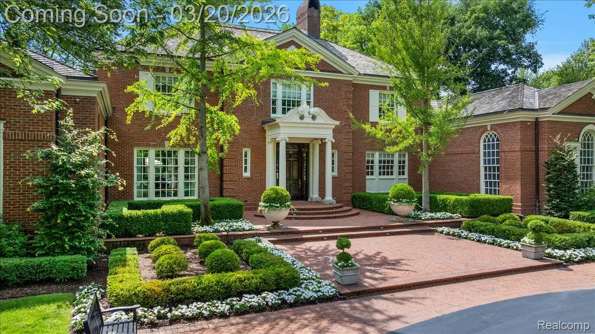1045 Country Club Road, Bloomfield Hills, MI 48304 - #1