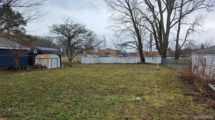 3314 Dakota Avenue, Flint, MI 48506 - #3
