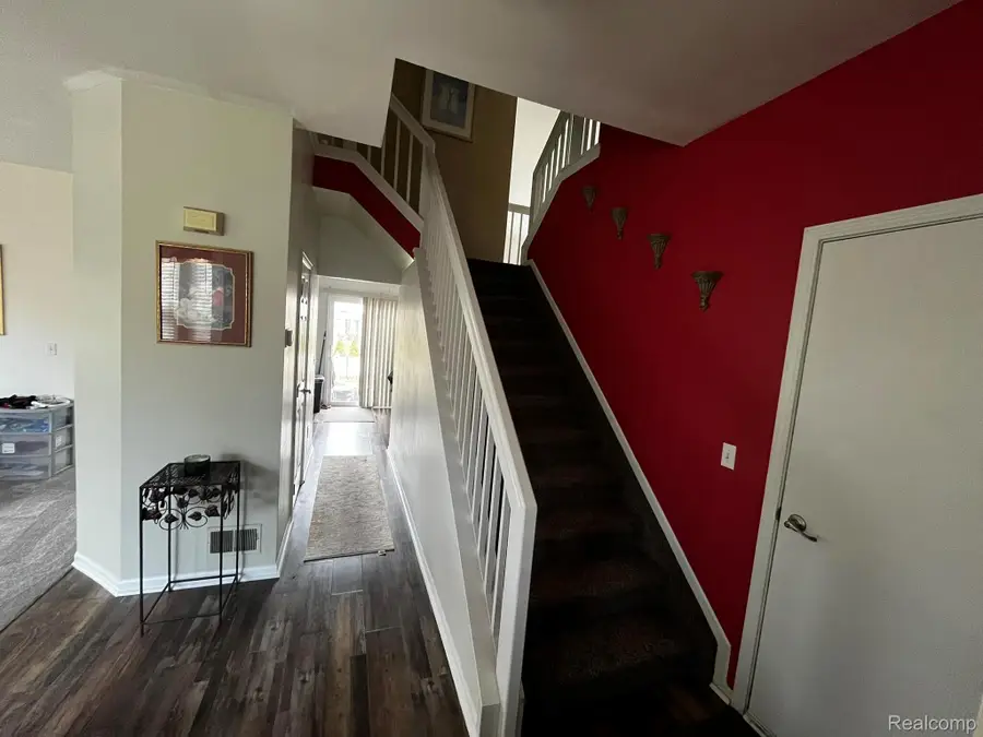 1620 Dartmoor Drive, Howell, MI 48843 - #3