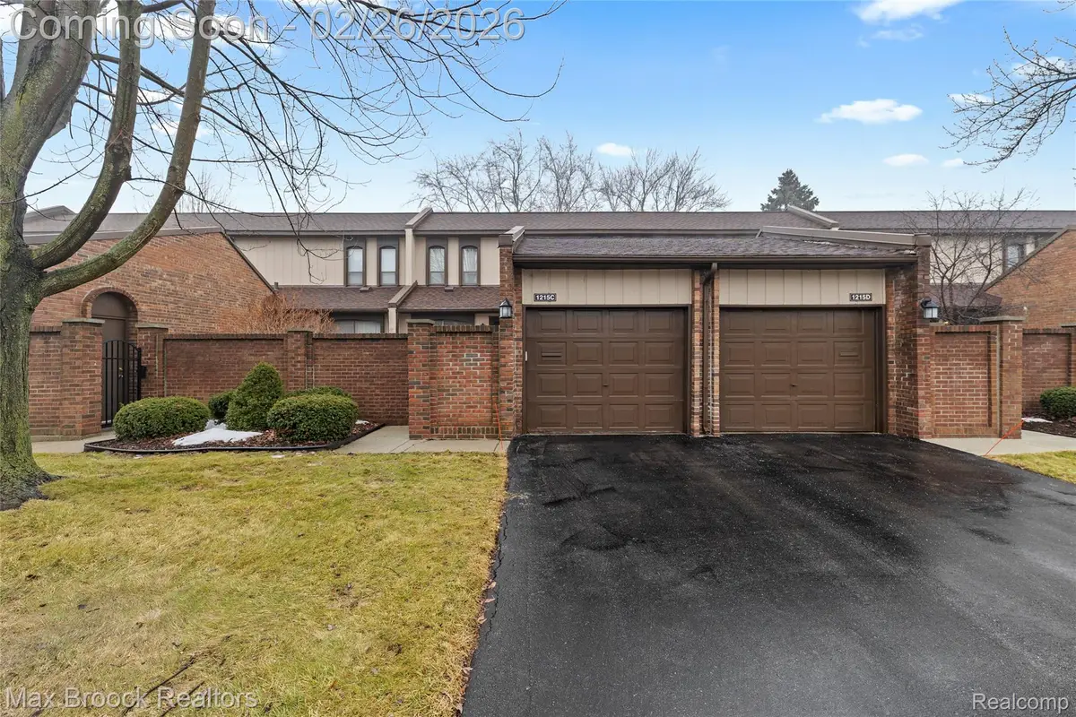 1215 Kirts Boulevard #43, Troy, MI 48084 - #1