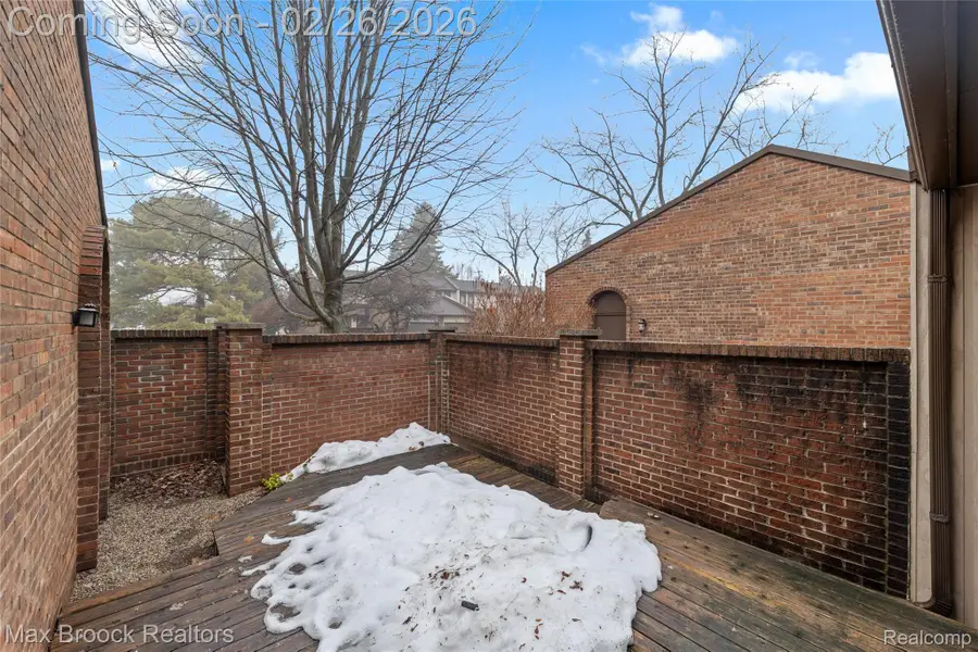 1215 Kirts Boulevard #43, Troy, MI 48084 - #3