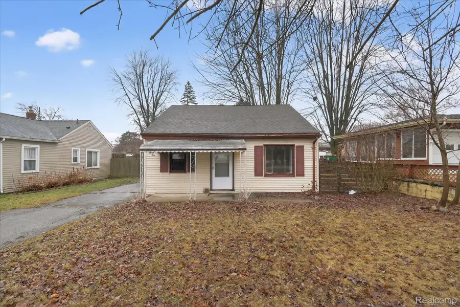435 E Grand Boulevard, Ypsilanti, MI 48198 - #2