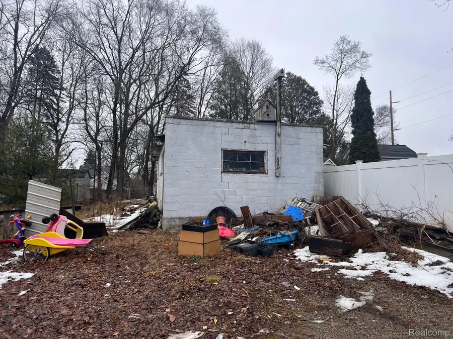 314 N Main Street, Perry, MI 48872 - #3