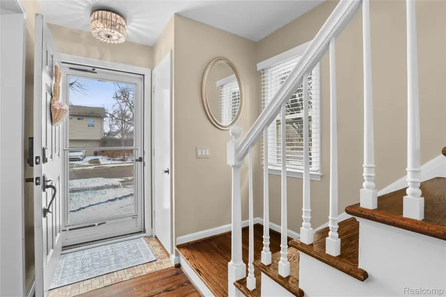 407 Moran Road, Grosse Pointe Farms, MI 48236 - #2