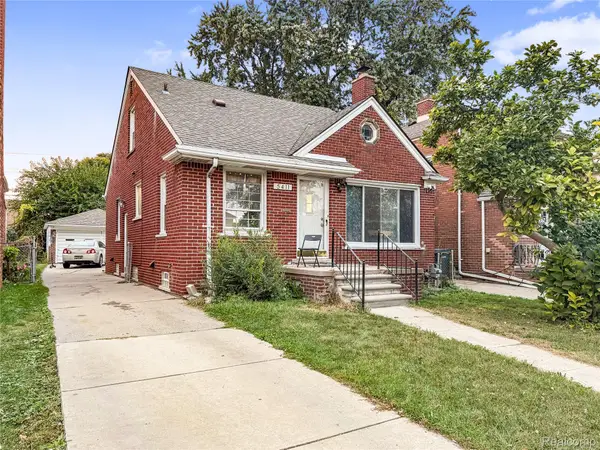 5411 Reuter Street, Dearborn, MI 48126