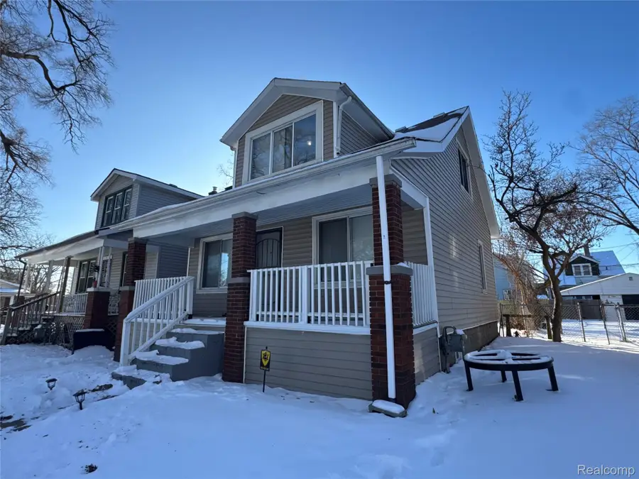 17809 Binder Street, Hamtramck, MI 48212 - #3