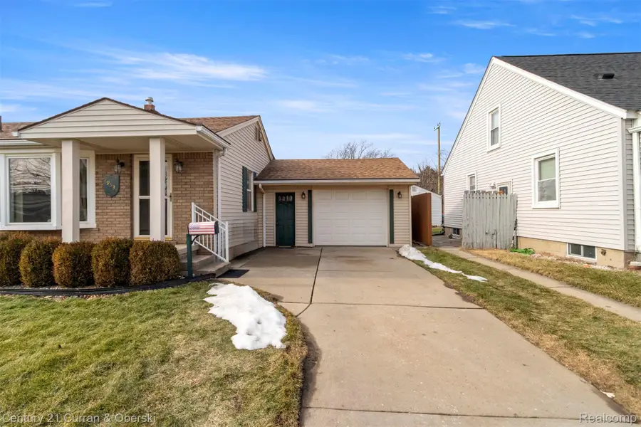 19531 Wood Street, Melvindale, MI 48122 - #3