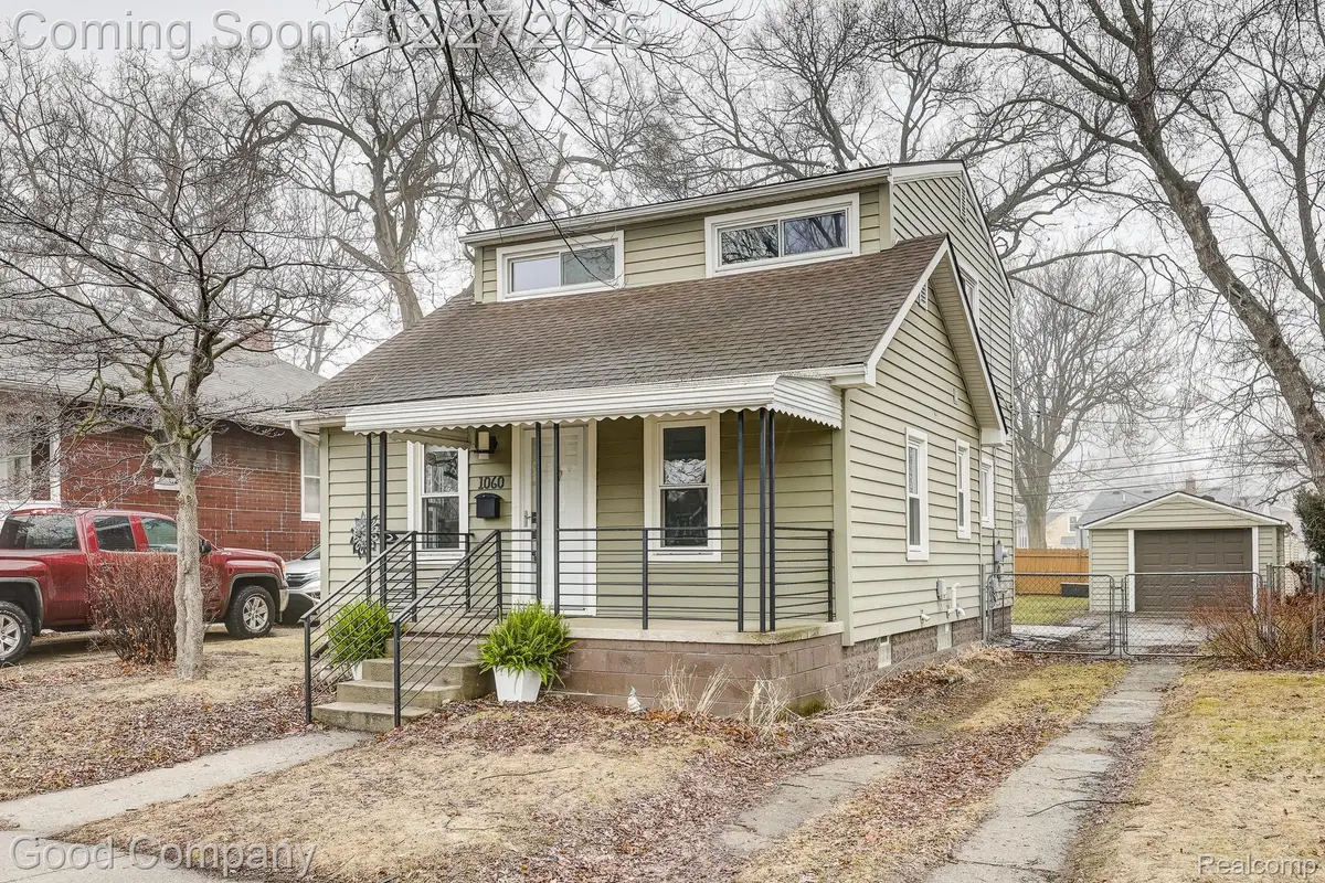 1060 W Hazelhurst Street, Ferndale, MI 48220 - #1