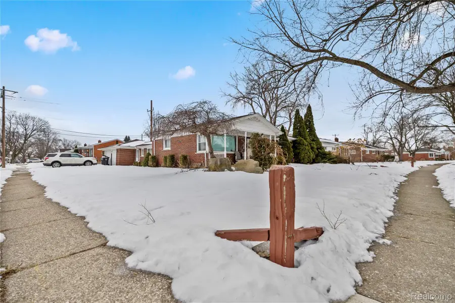 3492 Elizabeth Street, Melvindale, MI 48122 - #2