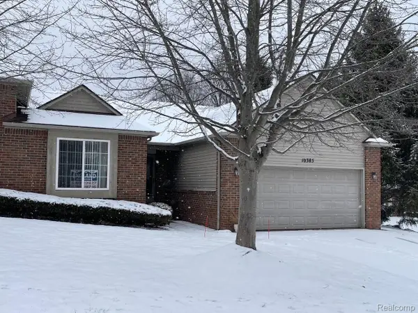 10385 Tophill, Hartland, MI 48353